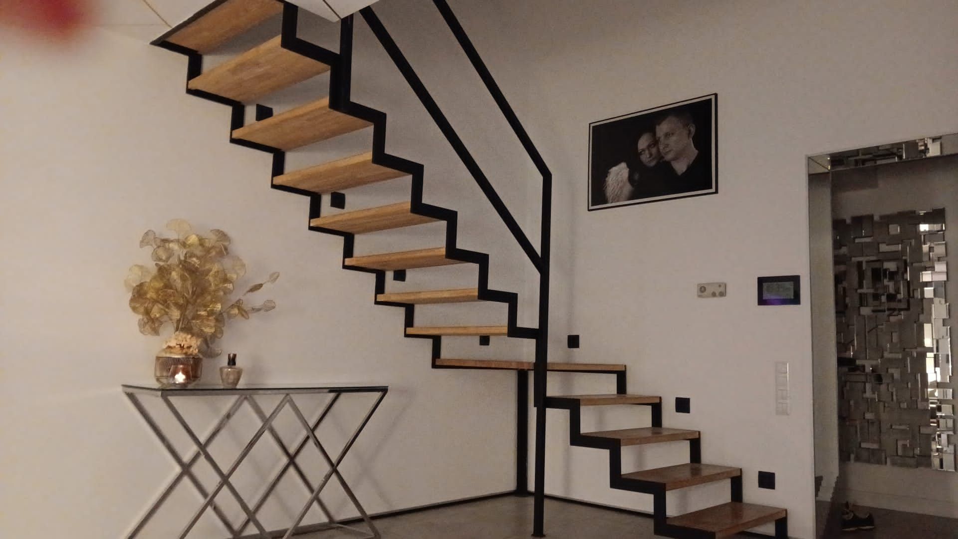 Moderne Holztreppe